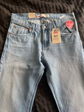 NWT Levi's Light Blue Slim Women's Jeans - 511 Vertical Stretch